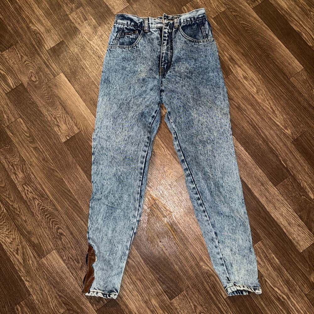Dakota Blue